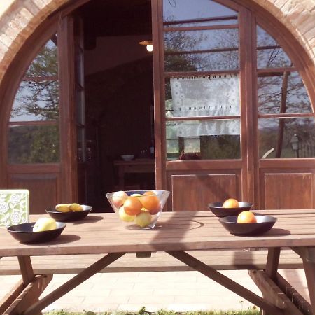 La Casina- Podere Della Collina Коллелунго Экстерьер фото
